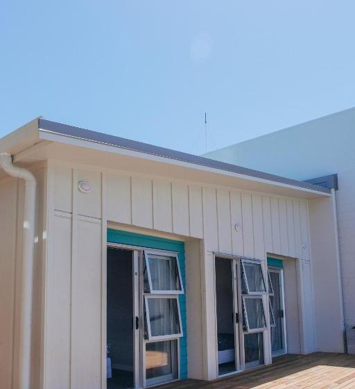 バス共有のスタンダードルーム, Finlay Jack S Backpackers