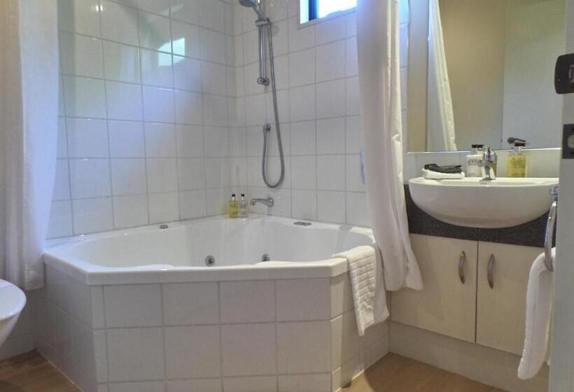 شقة غرفة واحدة, Abbella Lodge Motel