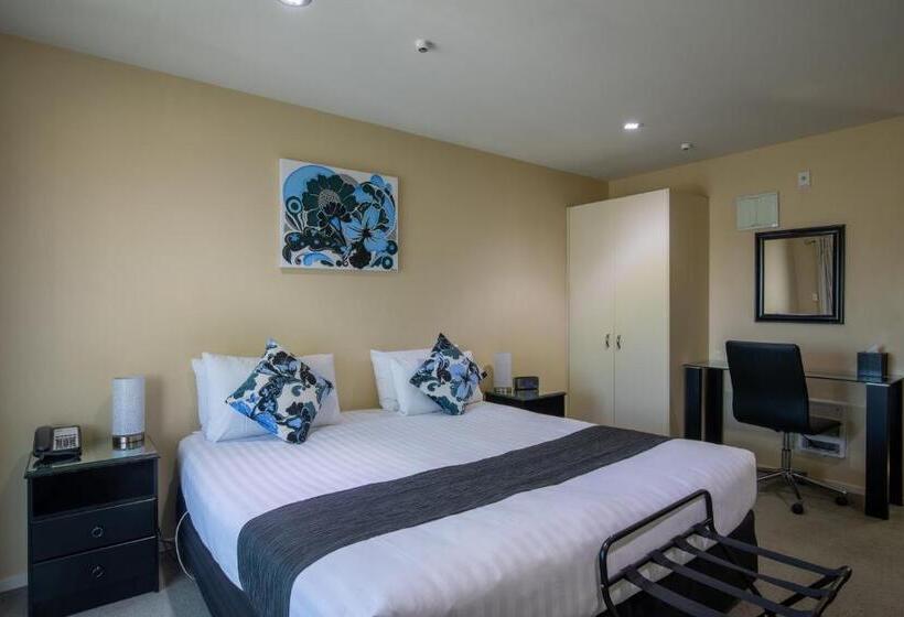 إستوديو قياسى, Abbella Lodge Motel