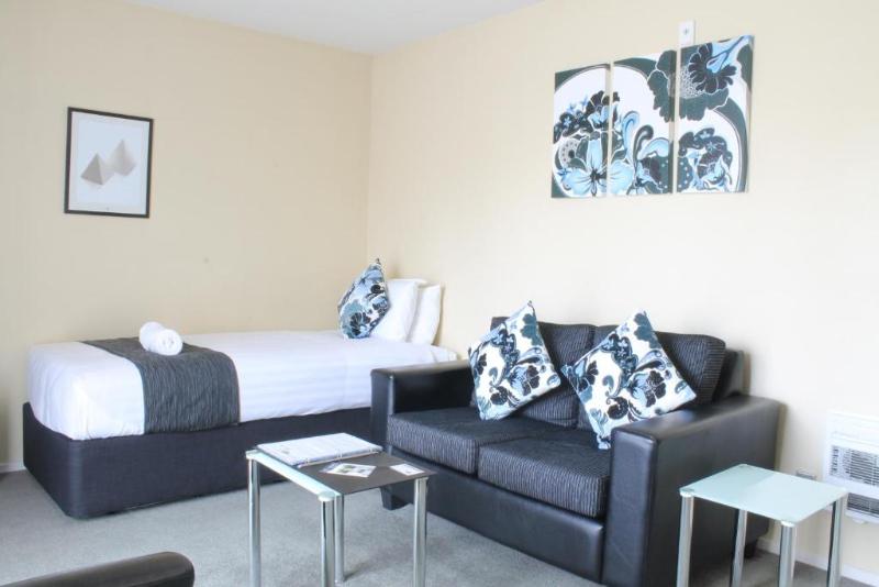 شقة غرفة واحدة, Abbella Lodge Motel