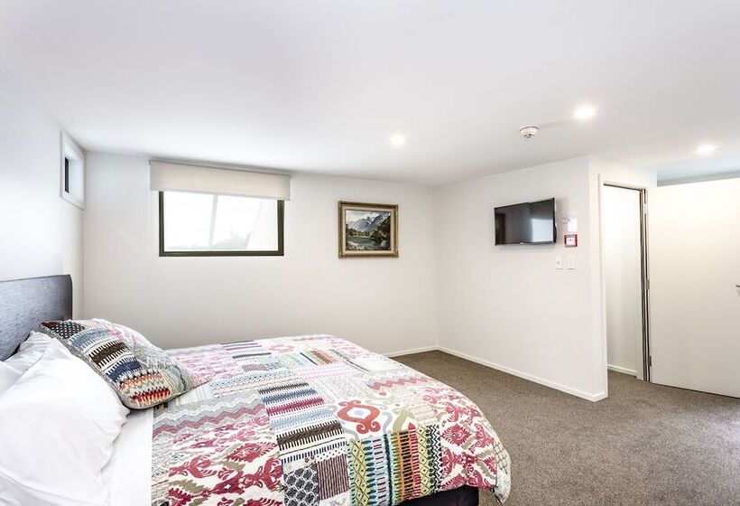 اتاق استاندارد, Hunters Moon