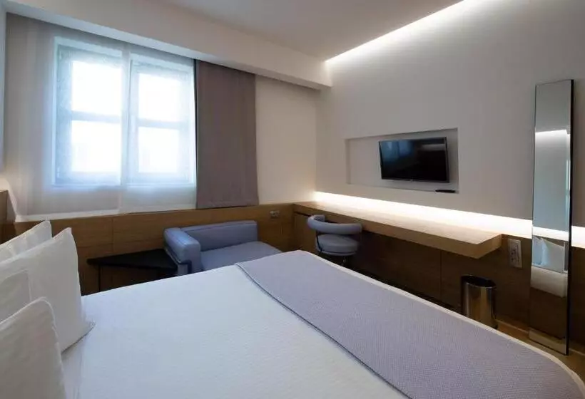 スタンダードルーム, Domotel Kastri