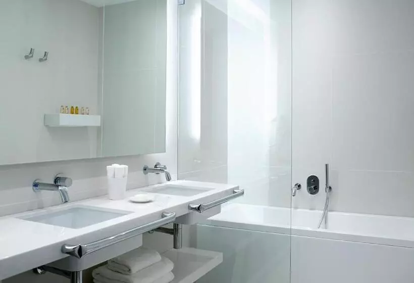 エクゼクティブルーム, Domotel Kastri
