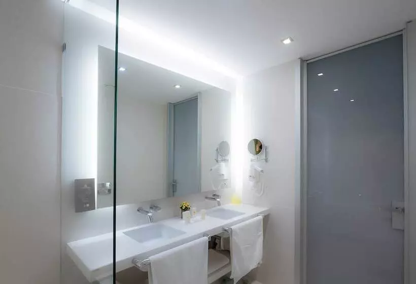 デラックスルーム, Domotel Kastri