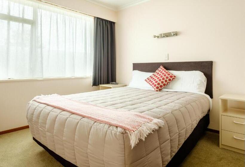 Люкс Семейный 2 Спальни, Esplanade Motels