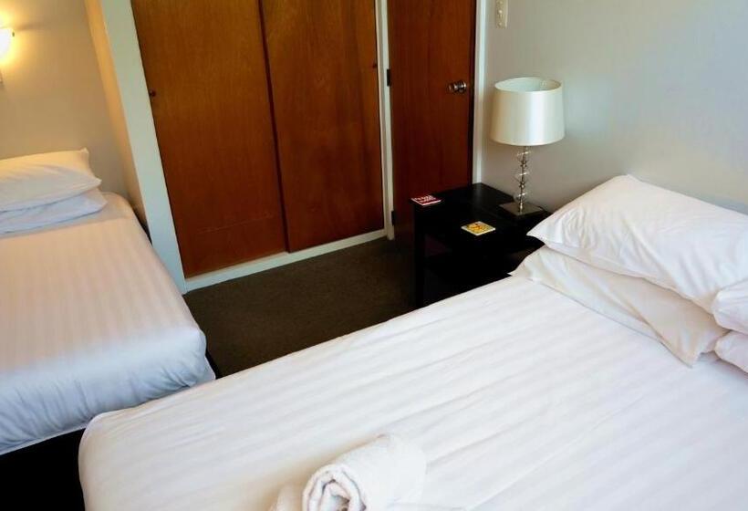 2ベッドスイートルーム, Forgotten World Motel