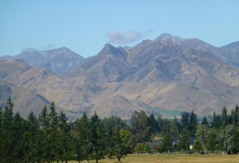 إستوديو قياسى, Hanmer Springs Scenic Views Motel