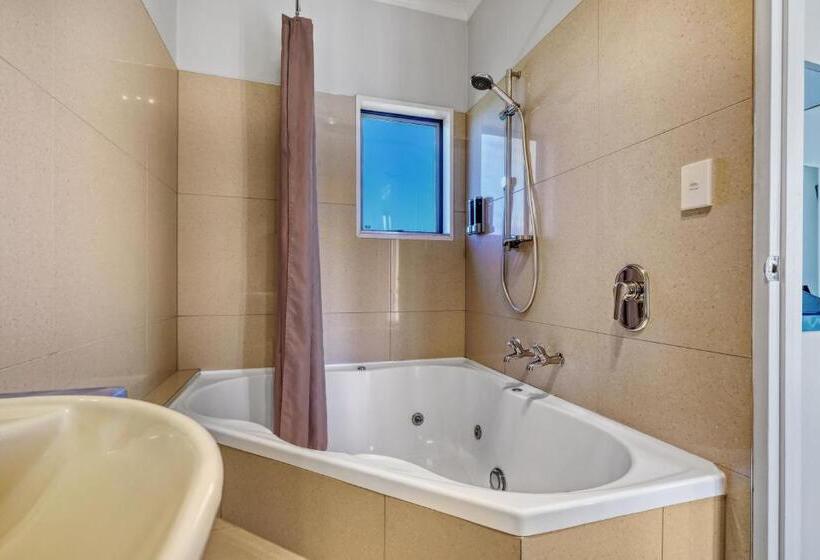 Студия Стандарт, Hanmer Springs Scenic Views Motel