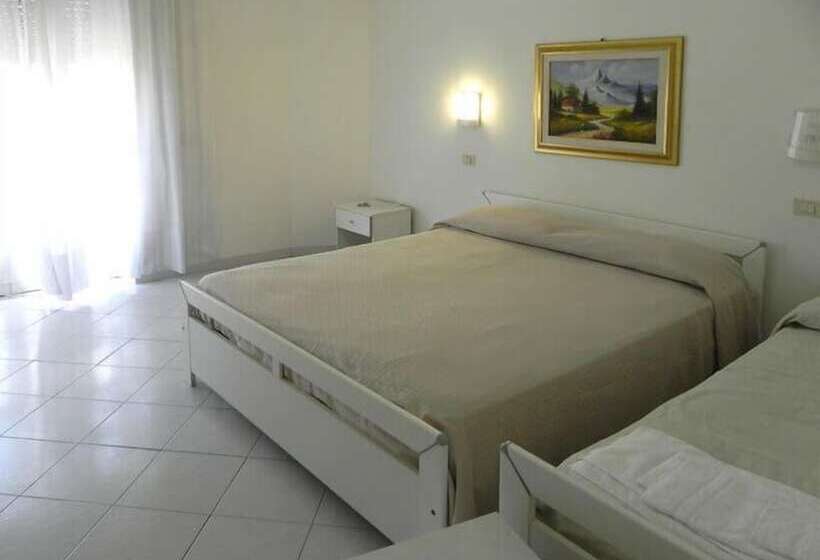 Номер Стандарт Трехместный, Eden