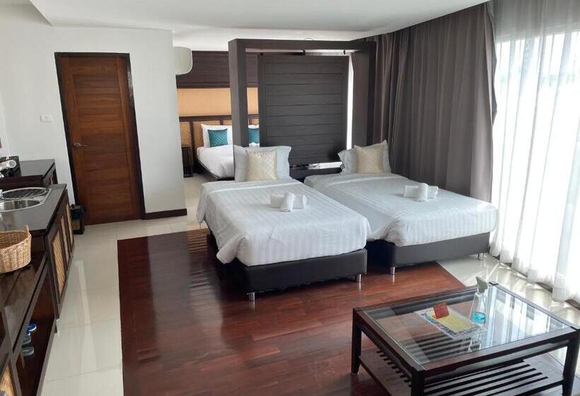 Четырехместный Номер Стандарт, Nordwind