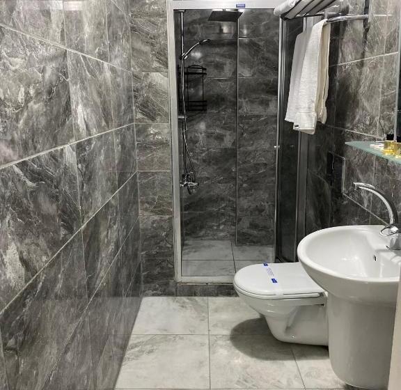 اتاق استاندارد سه نفره, Ortakoy Aysem Sultan