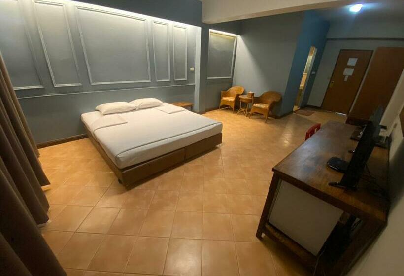 デラックスルーム, Sun