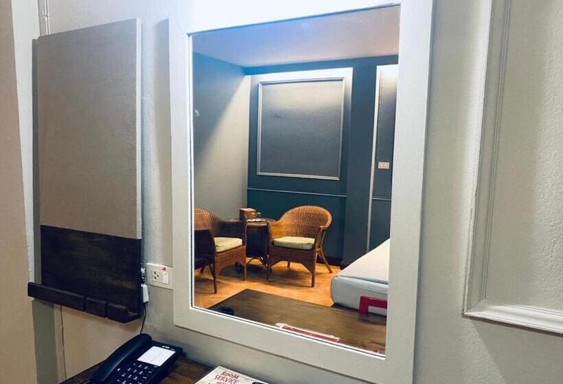 デラックスルーム, Sun