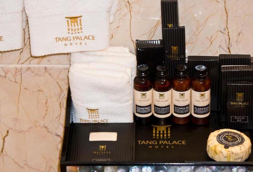 小型套房, Tang Palace