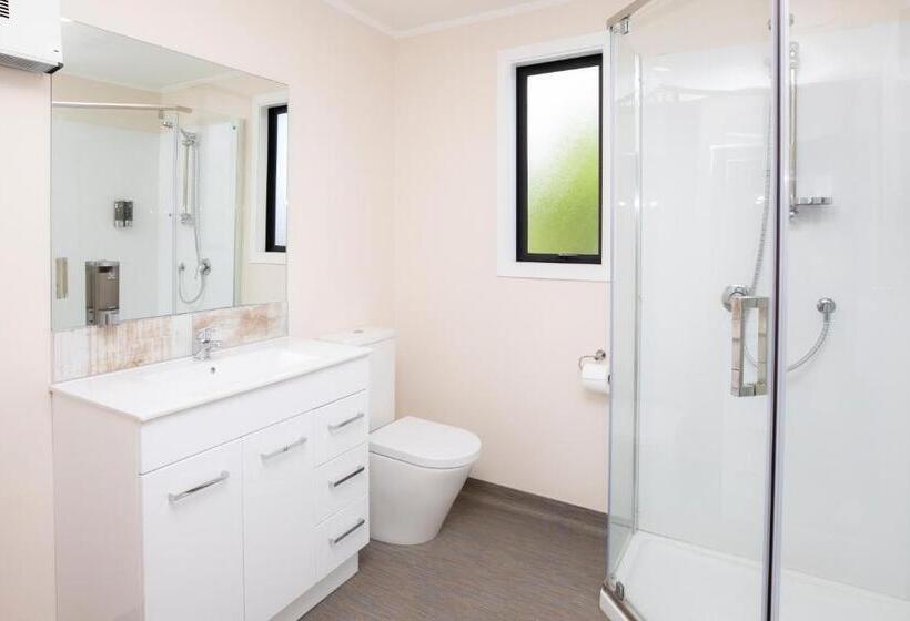 Апартаменты 2 Спальни, Fitzgerald On King