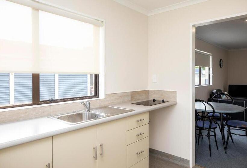 Апартаменты 1 Спальня, Fitzgerald On King