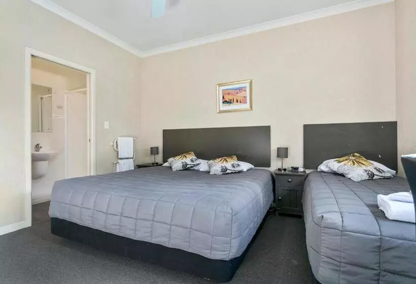 キングサイズベッドのエクゼクティブルーム, No 1 Motels