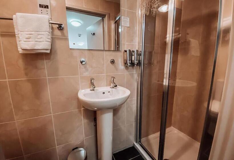 غرفة كلاسيكية, The Blenheim Buttery