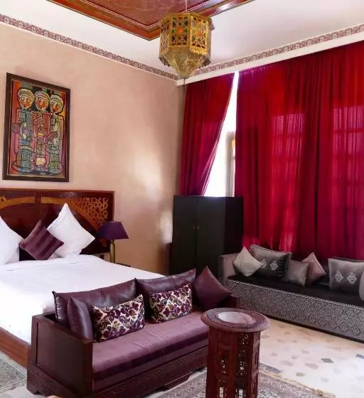 سوییت سوپریور, Riad Cle De Sol