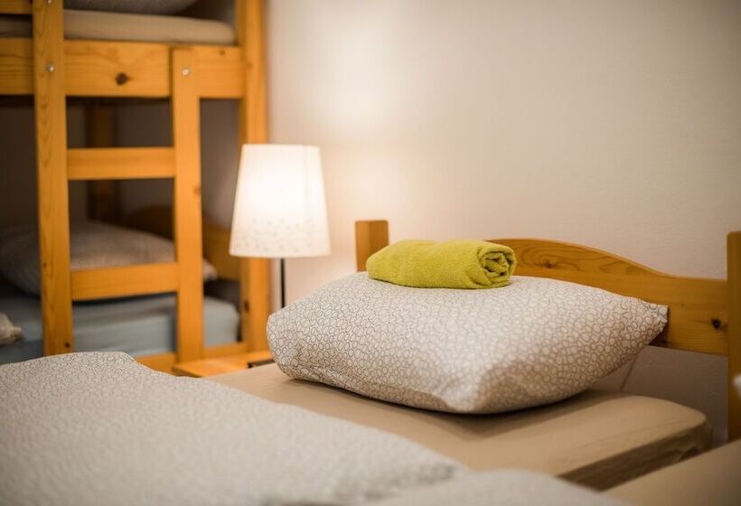 اتاق استاندارد, Rooms Kozmus