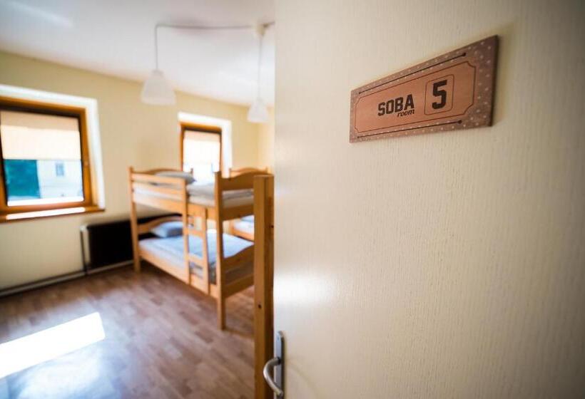 اتاق خانوادگی, Rooms Kozmus