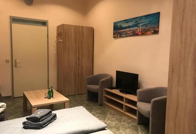 اتاق سوپریور, Pension Lotti Friedrichshain