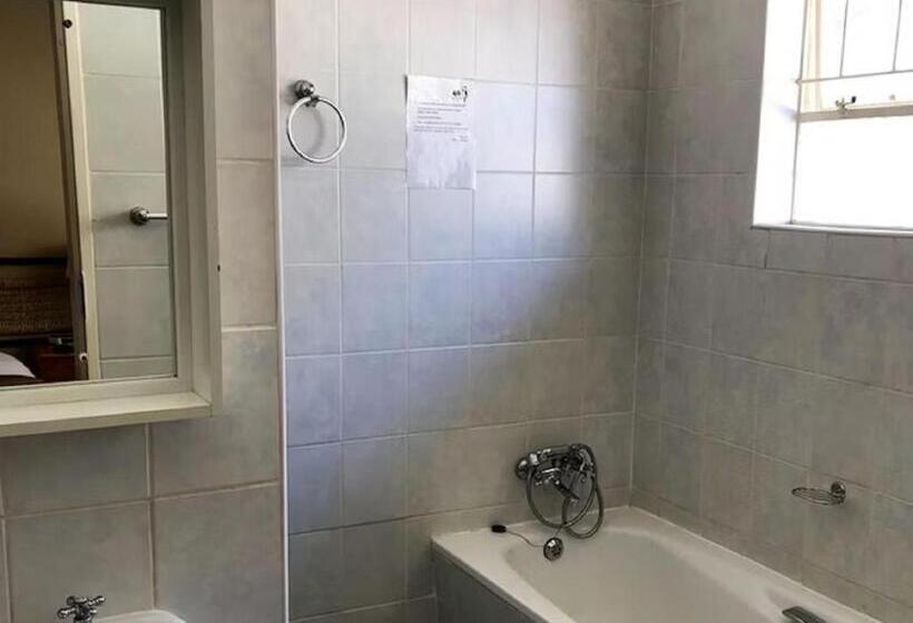 اتاق استاندارد, 40 On Ilkey B&b