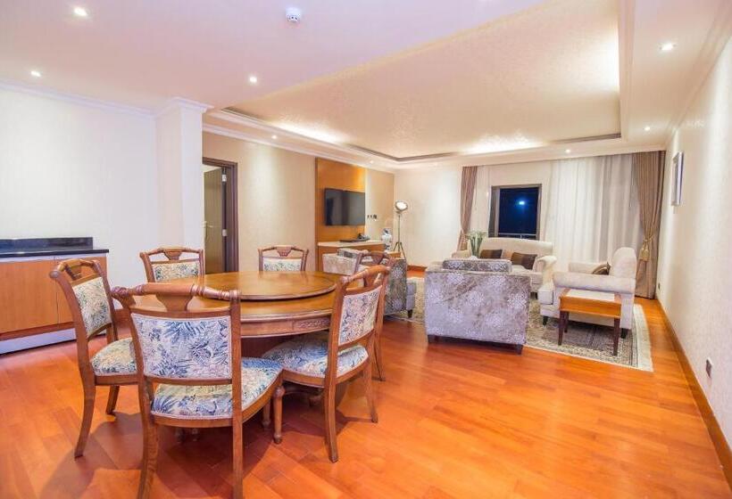 Президентский Люкс, Alba Hotel Meru