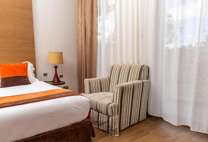 Люкс Повышенной Комфортности, Alba Hotel Meru