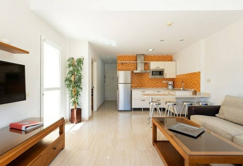 2침실 듀플렉스 아파트 수중안마기 구비, Holiday Club Sol Amadores