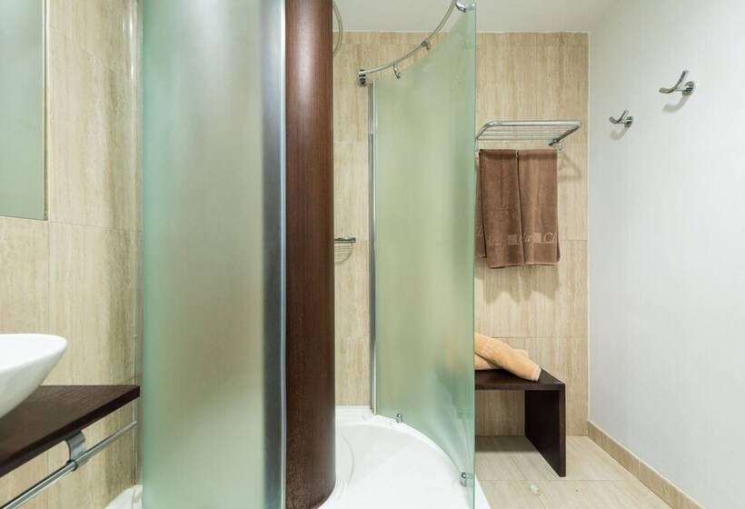 带按摩浴缸及2个卧室的复式公寓, Holiday Club Sol Amadores