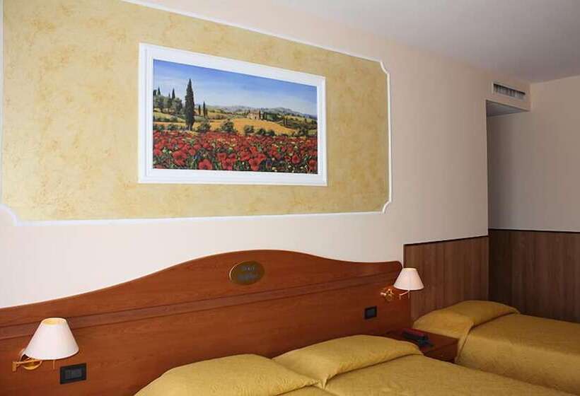 חדר סטנדרט לשלושה, Belfiore