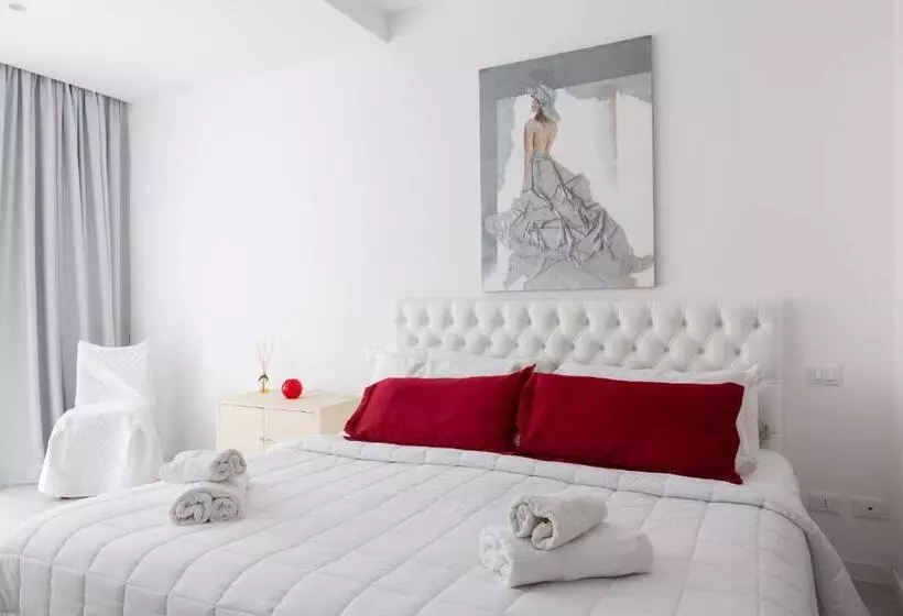 سوییت جونیور, Cavallino Bianco