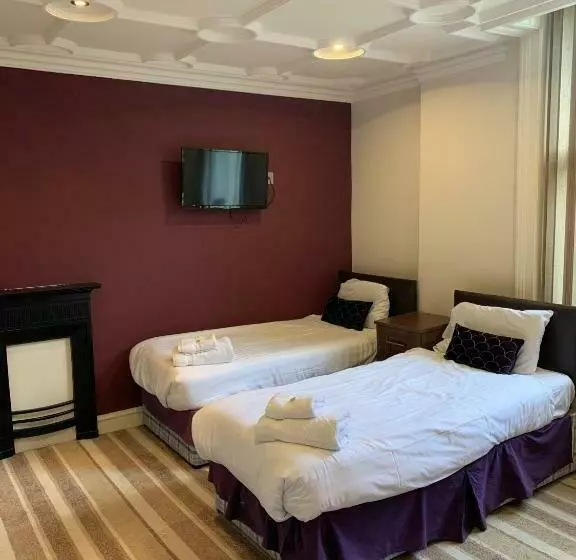 Family Room, High Tor