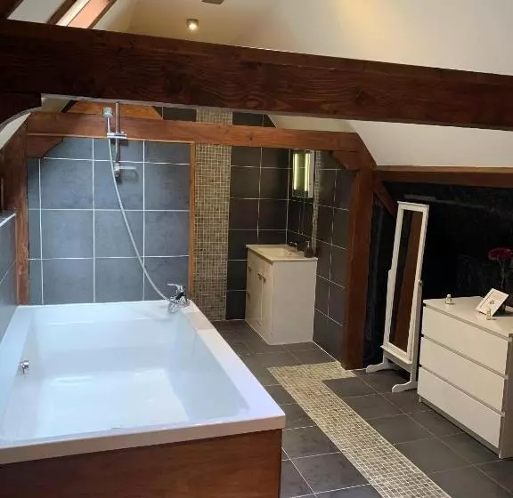 Suite Superior, High Tor