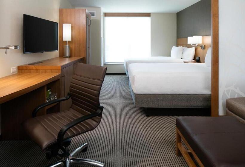 غرفه قياسيه سريرين مزدوجين, Hyatt Place Kansas City Lenexa City Center