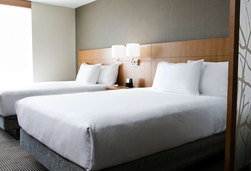 غرفه قياسيه سريرين مزدوجين, Hyatt Place Kansas City Lenexa City Center