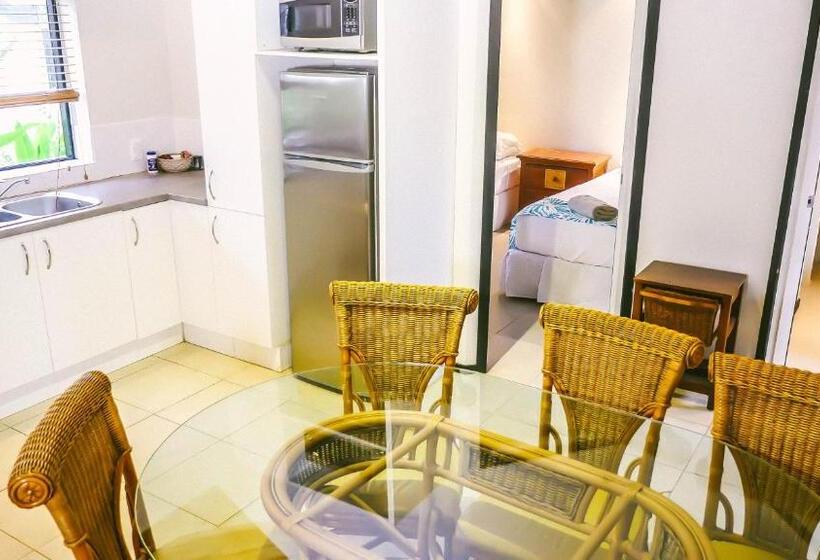 ویلای 2 خوابه, Muri Beach Resort