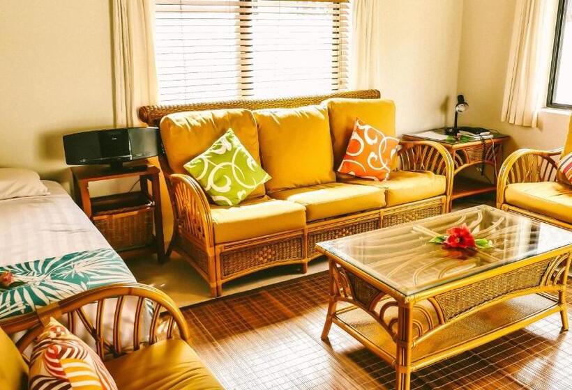 استودیوی استاندارد, Muri Beach Resort