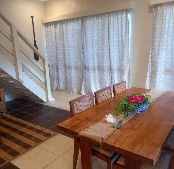 ویلای 1 خوابه, Muri Beach Resort