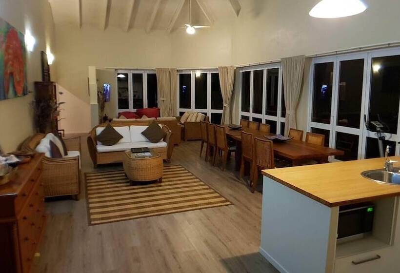 خانه 1 خوابه, Muri Beach Resort