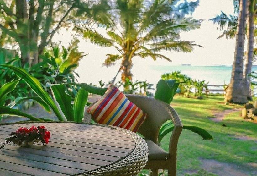 ویلای لوکس 1 خوابه, Muri Beach Resort