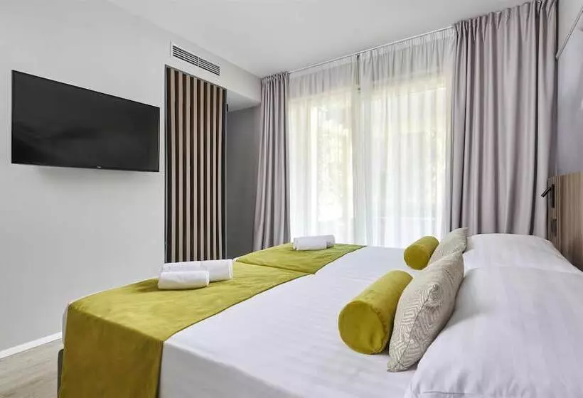 Classic room with balcony, Residence Garden Istra Plava Laguna