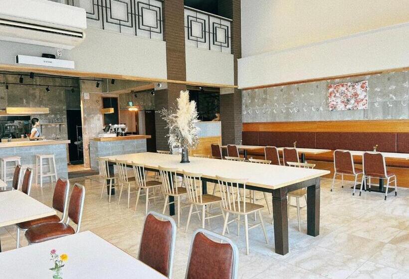 Номер Стандарт, Royal