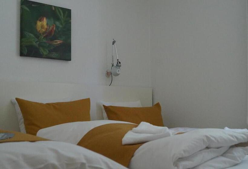 غرفة أساسية ثلاثية, Skarrildhus Sinatur Hotel & Konference