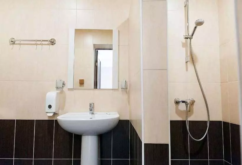 استودیو ساده, Oplot Apartments