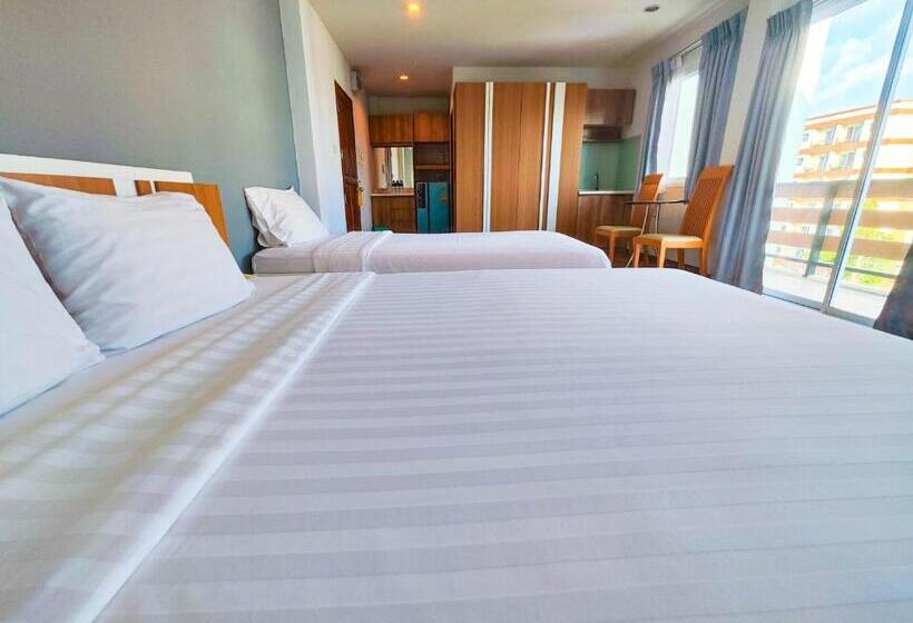 豪华三人间, Le Nara Residence