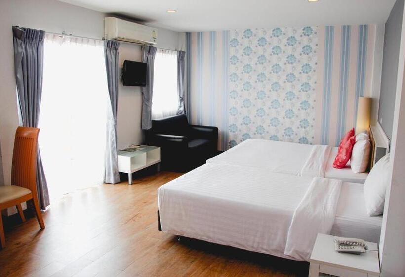 豪华三人间, Le Nara Residence