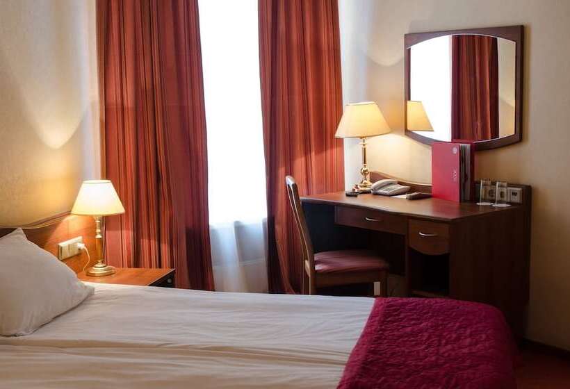 Номер Superior, A Hotel Fontanka