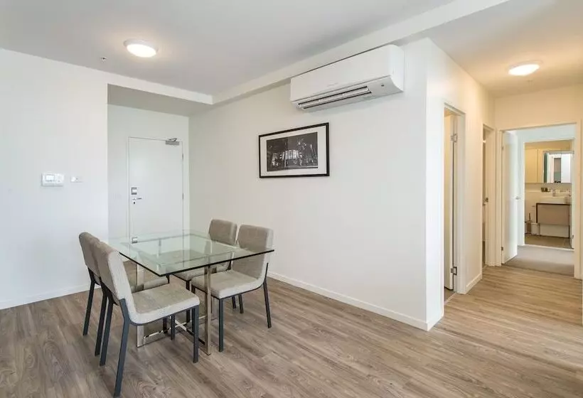 2 Bedrooms Apartment City View, Empire Apartment Hotel Rockhampton